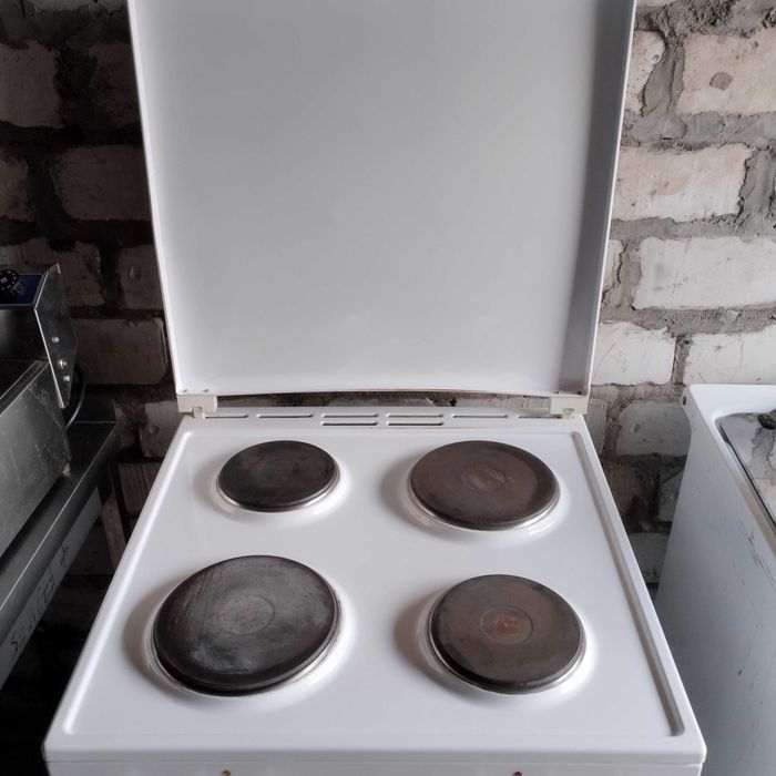 Плита електрична, электроплита  GORENJE E 6121 WD