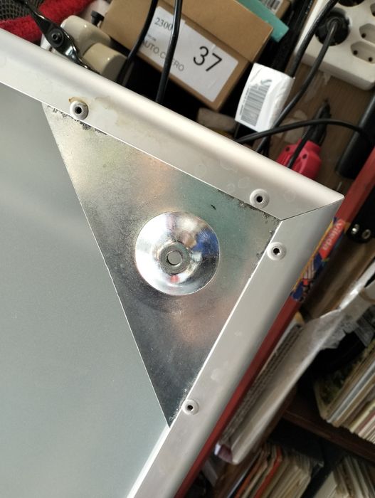 VIKA LAURI Tabletop in Frosted Glass64297881391105124