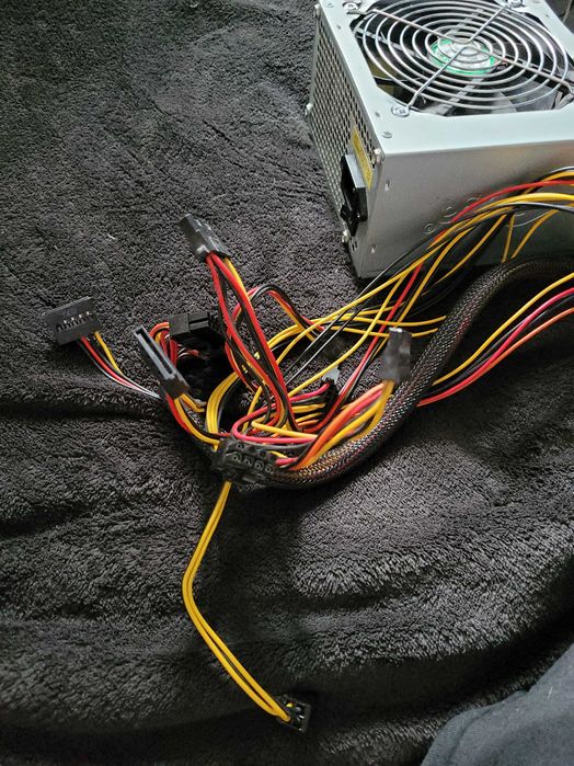 Zasilacz 500W od akyaga + kable