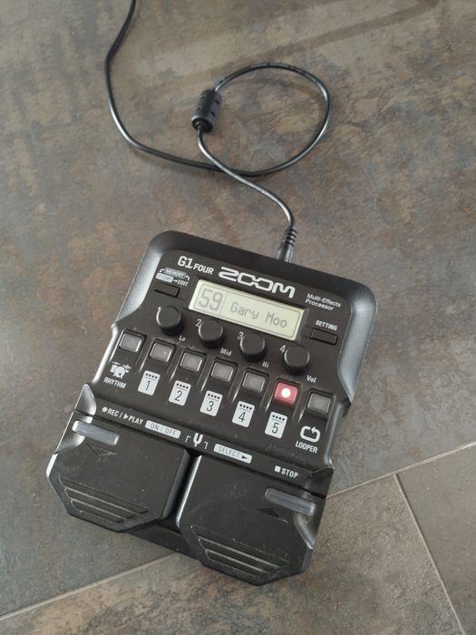 Pedal multi-effects