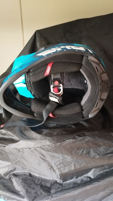 Capacete shot enduro