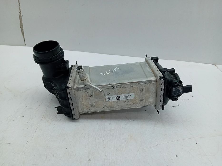 Radiador do intercooler VOLKSWAGEN T-Cross Vila Chã de Ourique • OLX.pt