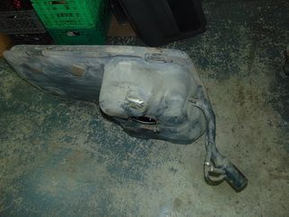 bmw 735 i e-32 deposito de gasolina