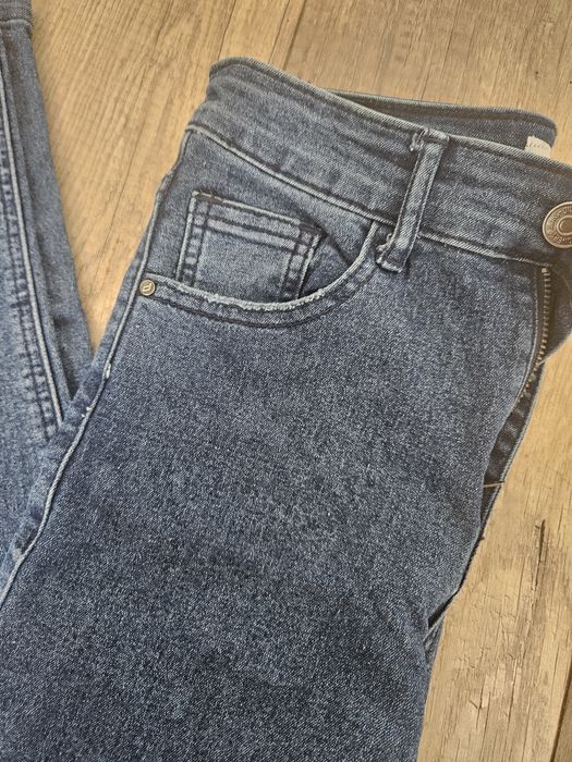 Jeansy    skinny