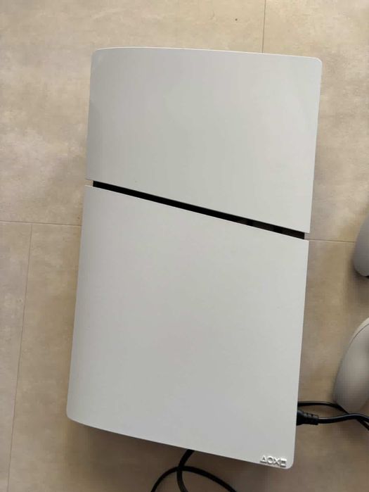 PS5 1TB Slim (Digital) + Monitor AOC 280hz