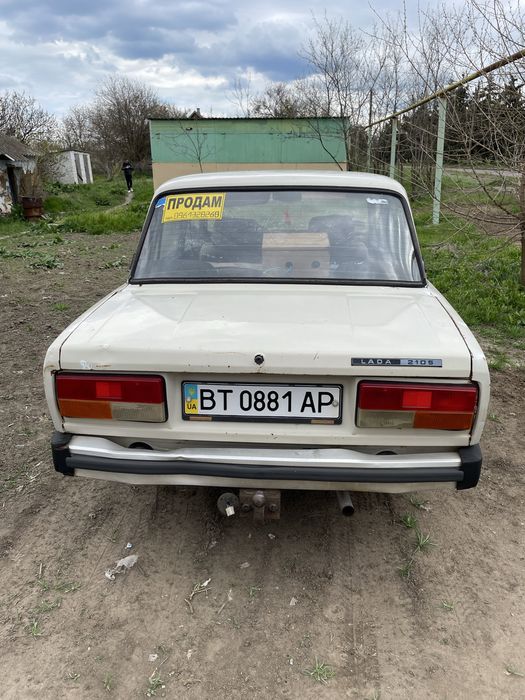 Продам ваз 2105.