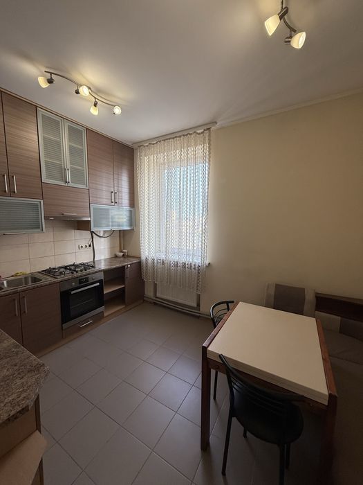 2к квартира в новобудові по вул. Берегова Єоселя Постанови