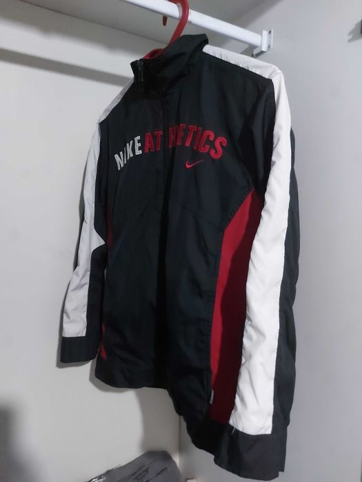 casaco retrô da nike