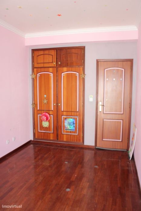 Apartamento T2 Duplex com Varanda em Alcochete
