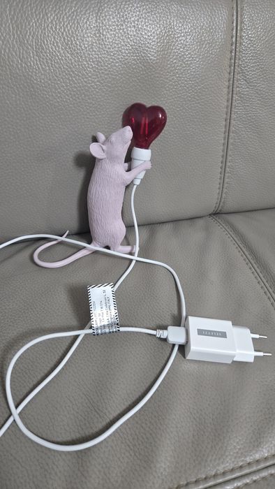 Lampa mysz z serduszkiem Seletti