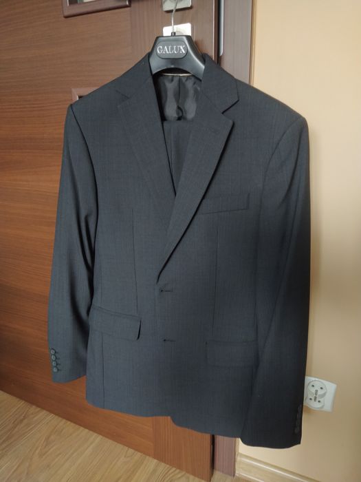 Sprzedam garnitur rozmiar 42