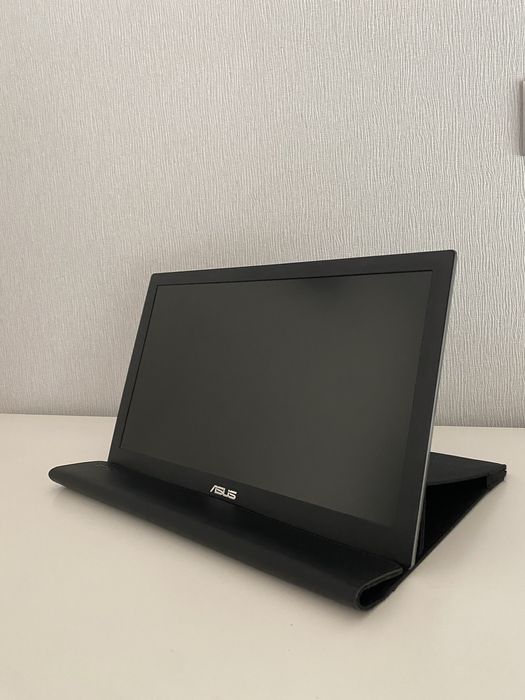 Monitor portatil ASUS 15.6”
