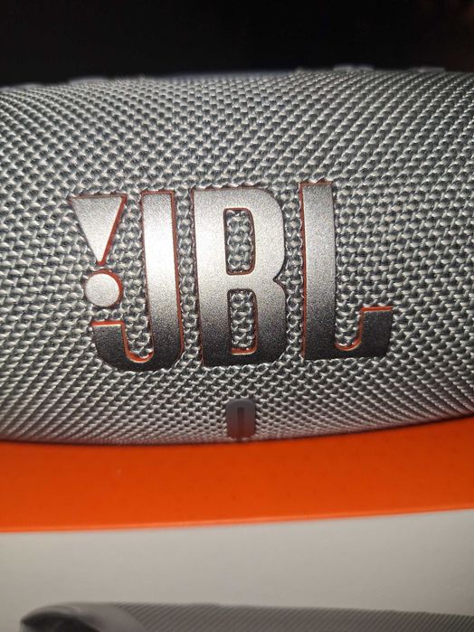 Głośńik JBL Charge 5