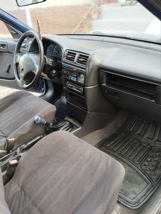 Продам Opel vectra A 1.6