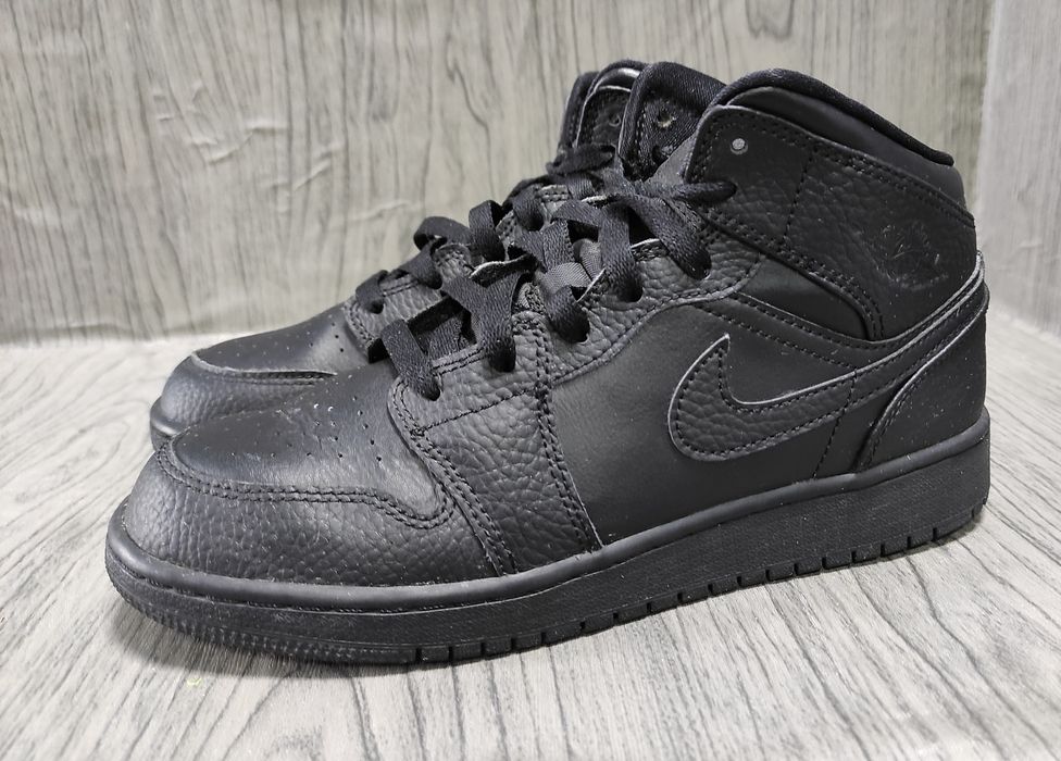 37 Nike Air Jordan оригінальні шкіряні кросовки