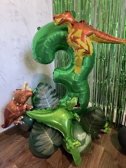 Продам все для фотозоны на 3 года