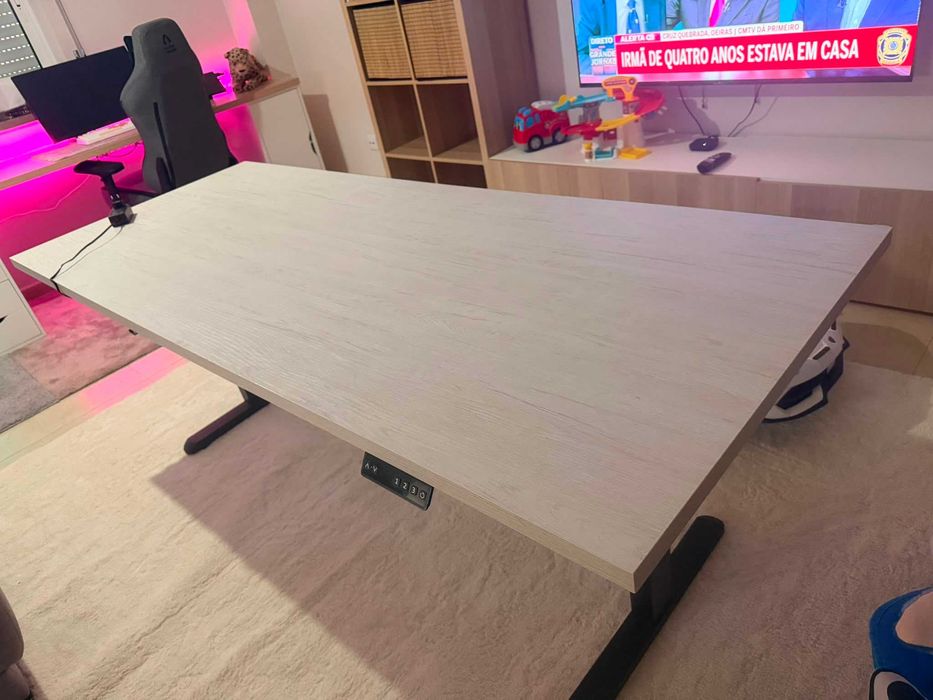 Secretária Elevatória 200x80 até 200KG