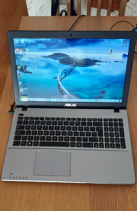 Portátil ASUS K550J  + OFFICE 365 Original + Acessórios