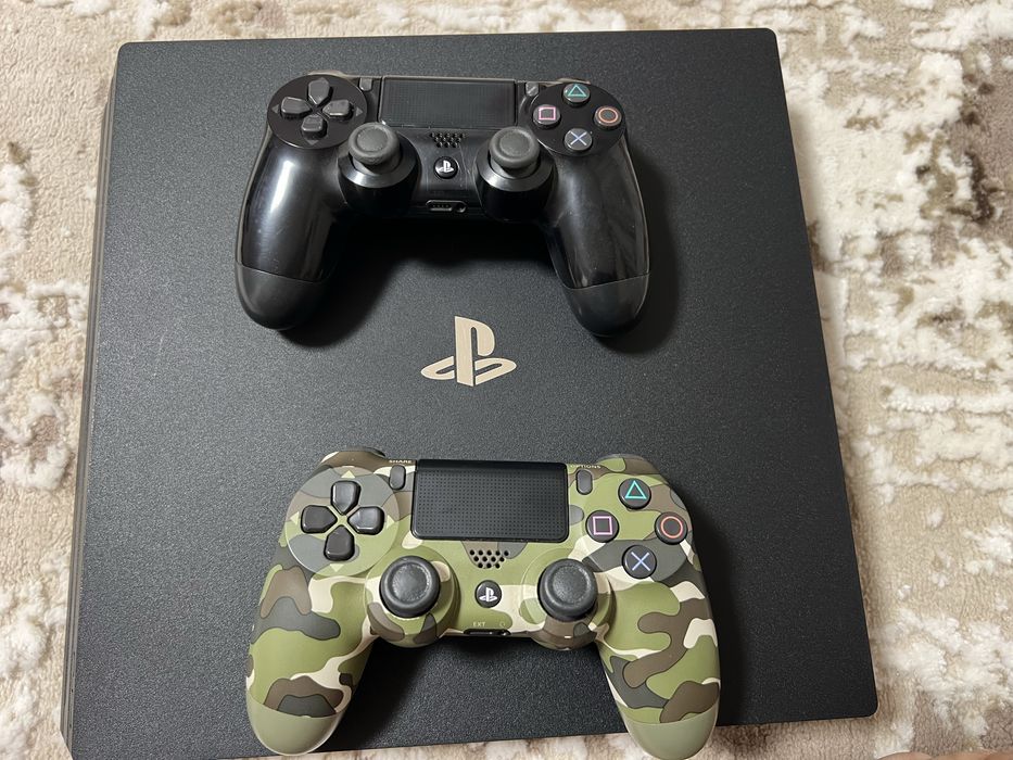 PlayStation 4 pro.  PS 4 pro 1tb