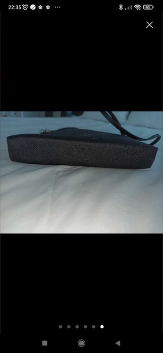 Mala tiracolo em pele