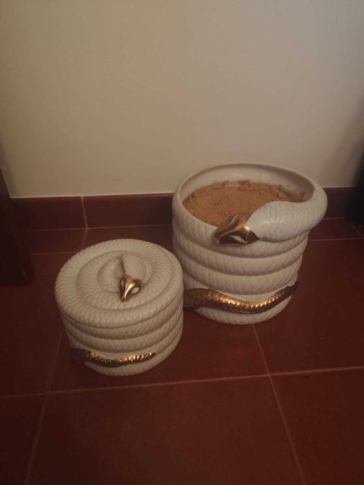 Peças de decoração em Loiça