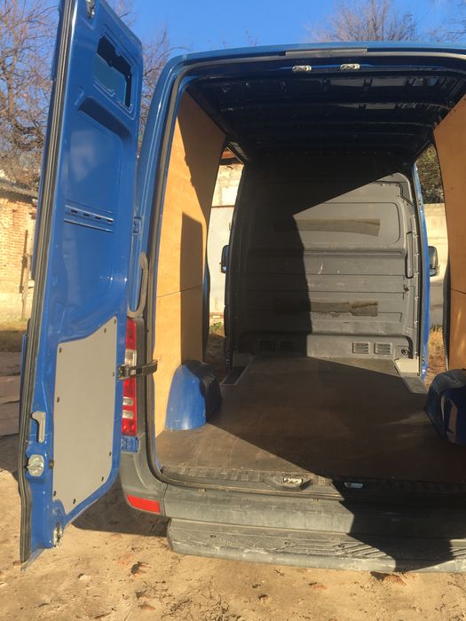 Продам Sprinter 211