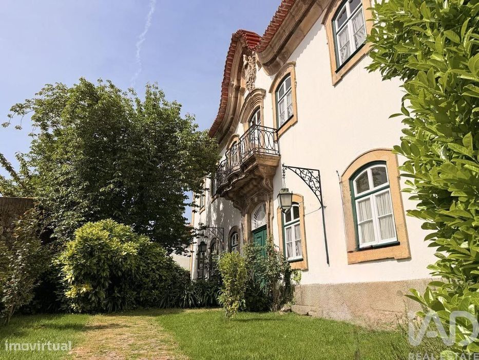 Casa / Villa T10 em Manteigas (Santa Maria)