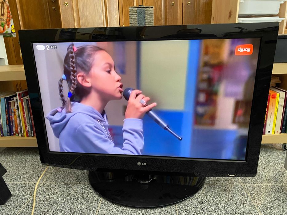 Televisão LG 37" 1080 Full HD