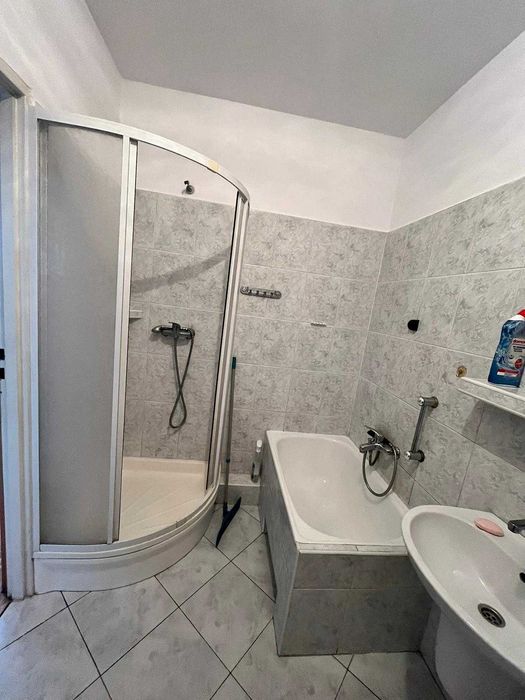 Wynajmę mieszkanie dwupokojowe 54 m²  w centrum Torunia - Więcej