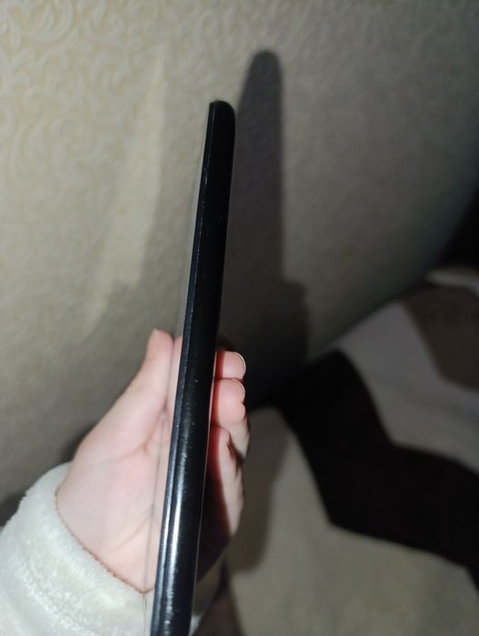 Телефон meizu, чорного кольору