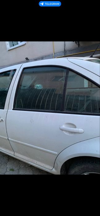 Двері джета бора jetta,bora