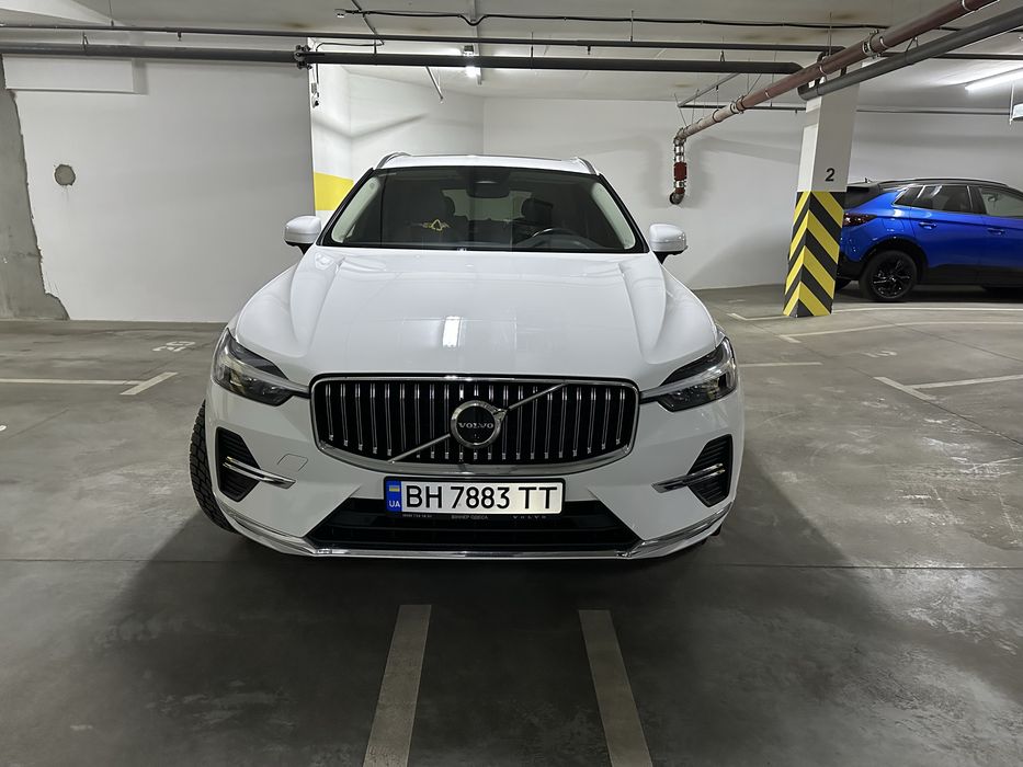 Volvo XC60 2022 Официальный