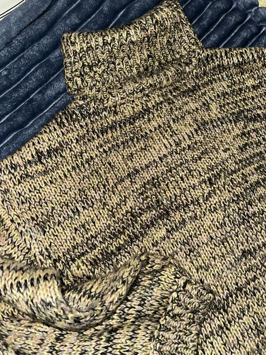 Светр з високим горлом вʼязаний NAKD