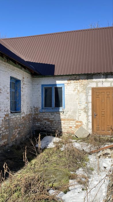 Продам чвстину будинку