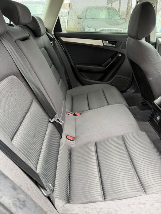 Audi A4 B8  2.7 Diesel/2009r/Raty/Automat/Xenon/Led/Navi/PDC/Zamiana