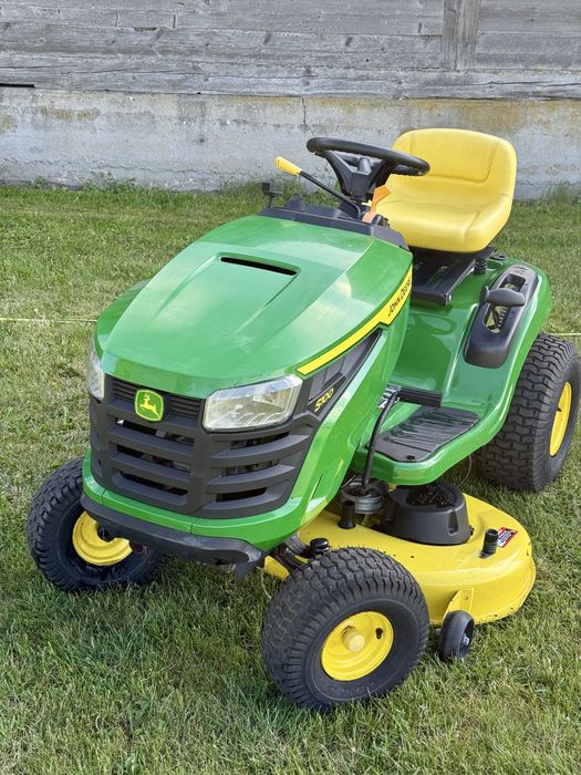Traktorek John Deere S100 USA