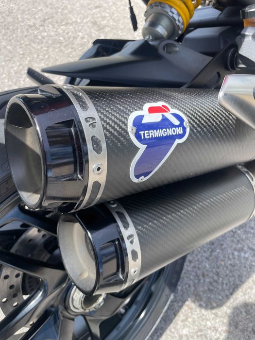 Ducati Monster 1200S