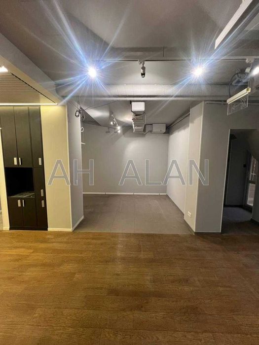 Оренда  офісу на вулиці Спаській. Поділ