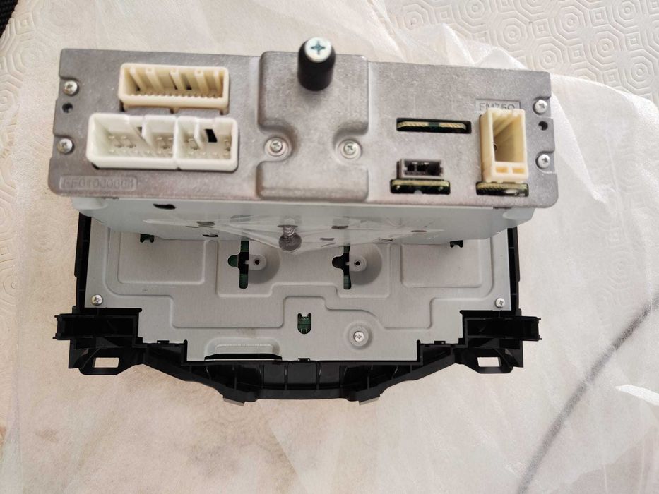 Auto-rádio semi-novo CITROËN C1 (B9, 2019) / Toyota Aygo / Peugeot 108
