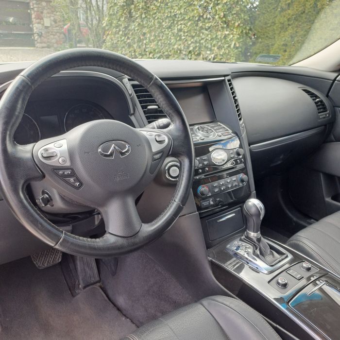 Infiniti QX70 3.7 320 KM benzyna- gaz