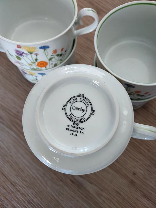 5 chávenas de porcelana denby
