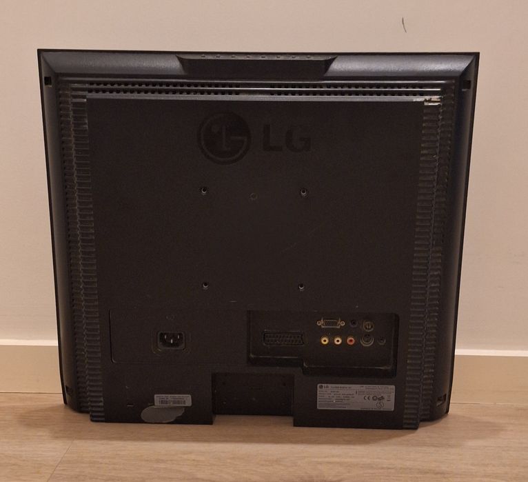 Monitor TV LG 22"