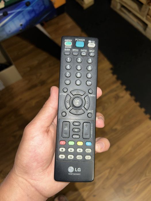 Telewizor LG 42CS460 42” Full HD – sprawny