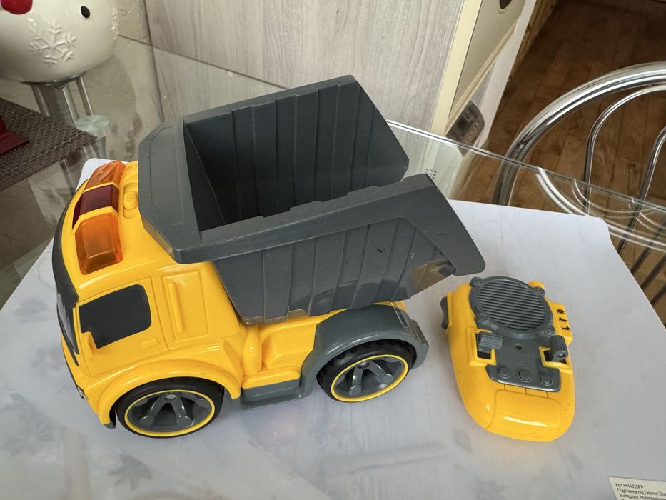 Машинка Самосвал Silverlit на радиоуправлении