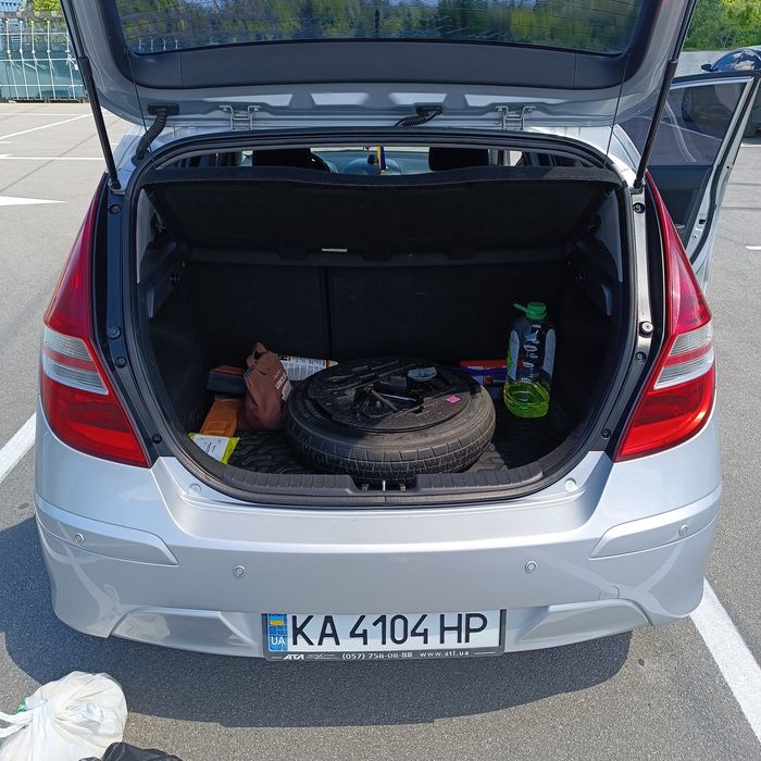 Продам автомобіль Хюндай I 30