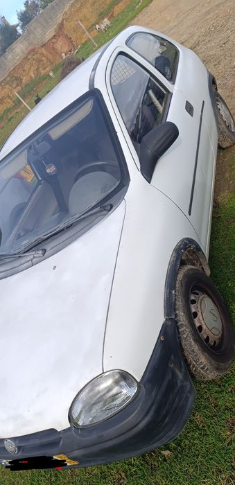 Opel corsa comercial