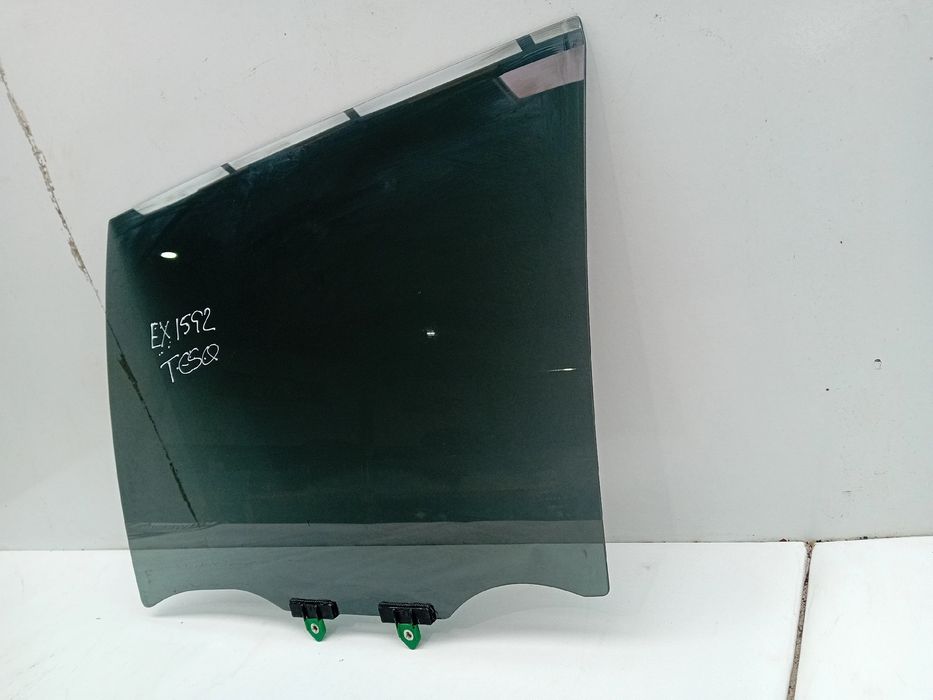 Vidro porta trás esquerdo TOYOTA RAV4 V (_A5_, _H5_)
