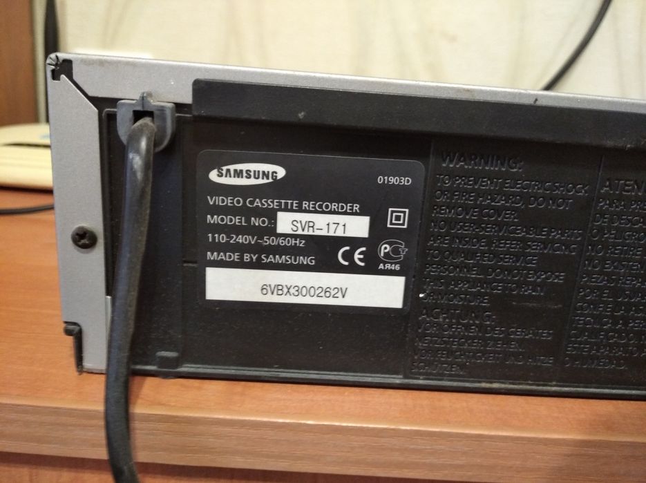 DVD плеер Slmsung SVR 171 Noka Sonis W0254523