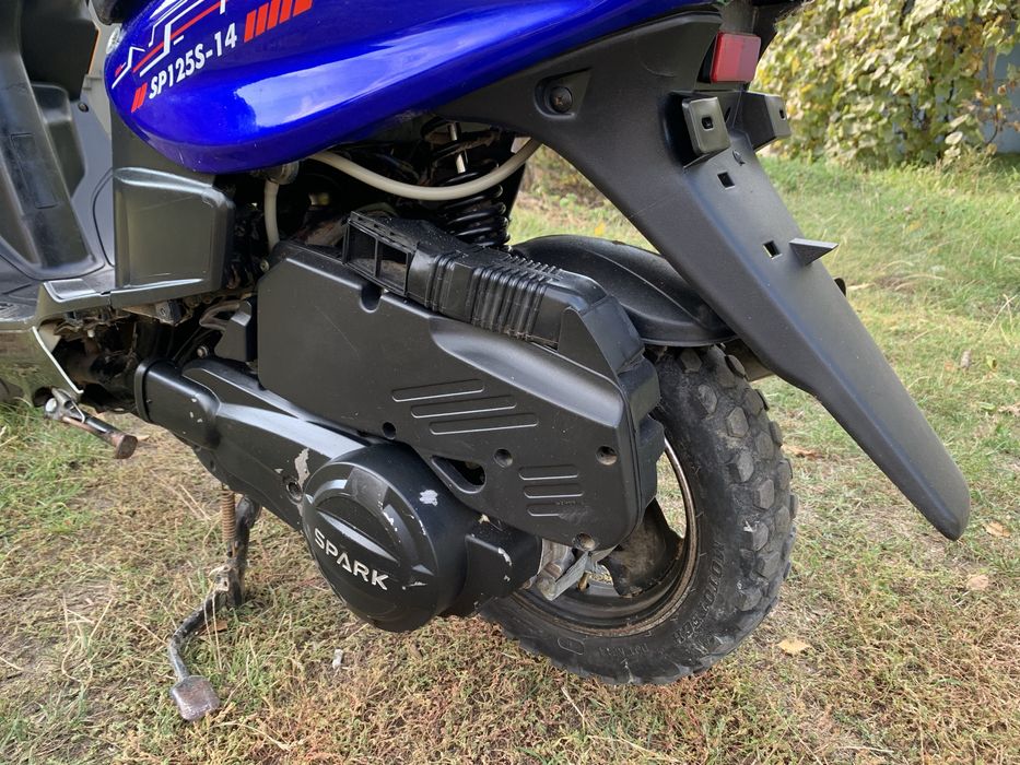 Продам Скутер Спарк 125