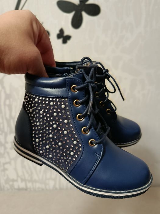 Осінні черевики для дівчинки 29 розміру